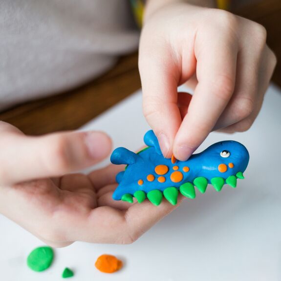 40 Magic Clay Tubs Modelling Kit - Tools, Storage box + More, Learning SPACE