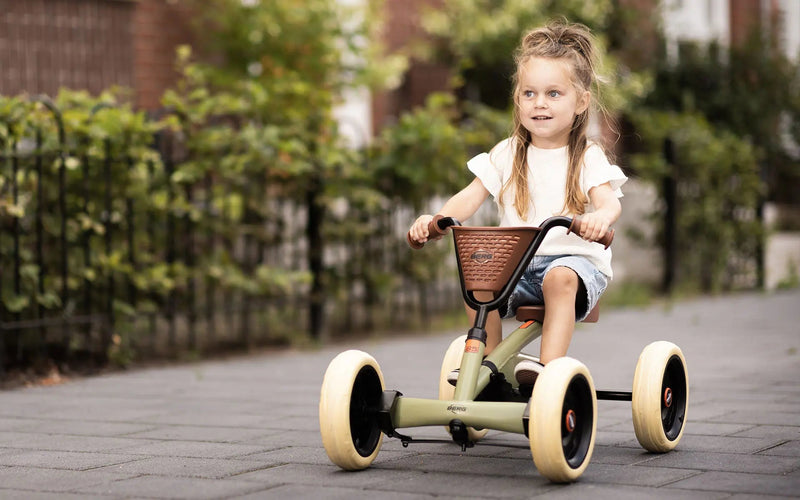BERG Buzzy Retro Green 2-in-1 Go-Kart, Learning SPACE