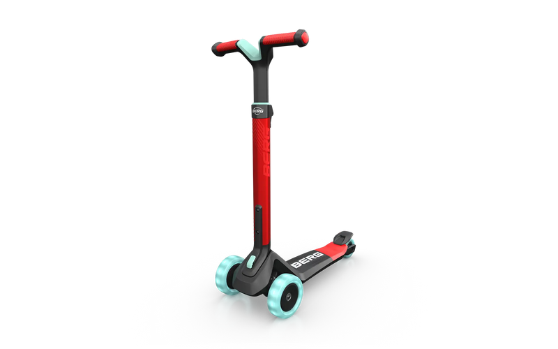 BERG Nexo Foldable Lights 3 Wheeled Scooter, Learning SPACE
