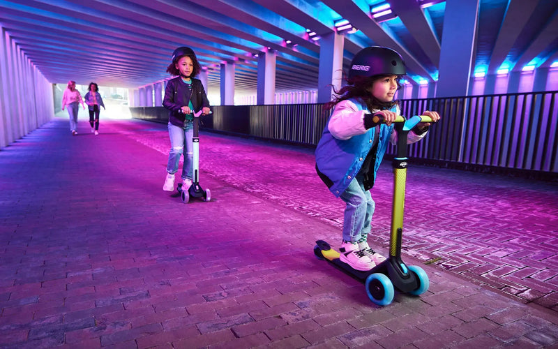BERG Nexo Foldable Lights 3 Wheeled Scooter, Learning SPACE