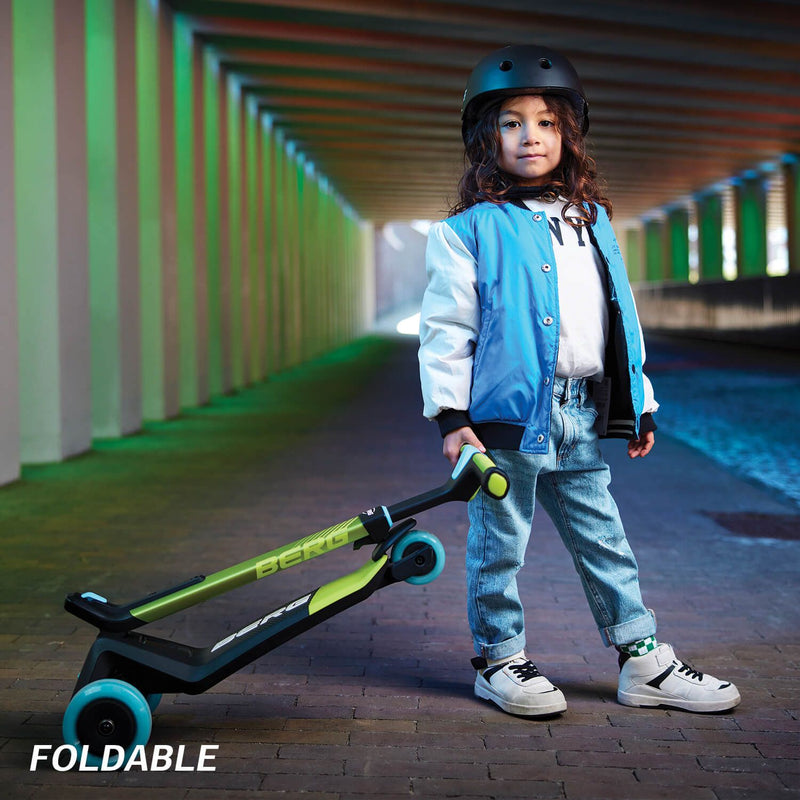 BERG Nexo Foldable Lights LED-Deck 3 Wheeled Scooter, Learning SPACE