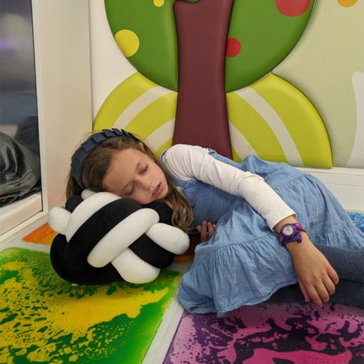 Black and White Soft Cuddle Ball, Learning SPACE