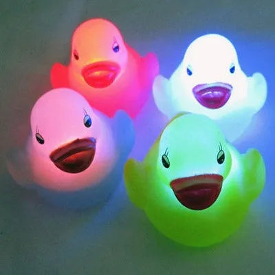 Flashing Duck Family - Set of 4, Learning SPACE