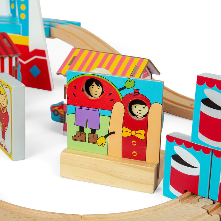 Fun Fair Train Set Wooden Railway, Learning SPACE