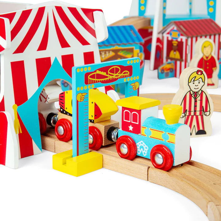 Fun Fair Train Set Wooden Railway, Learning SPACE