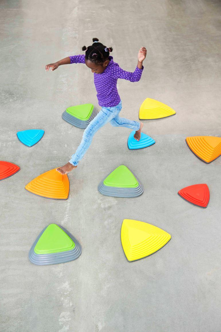 Gonge Bouncing River Stone, Pool, Water & Sand Toys Learning SPACE