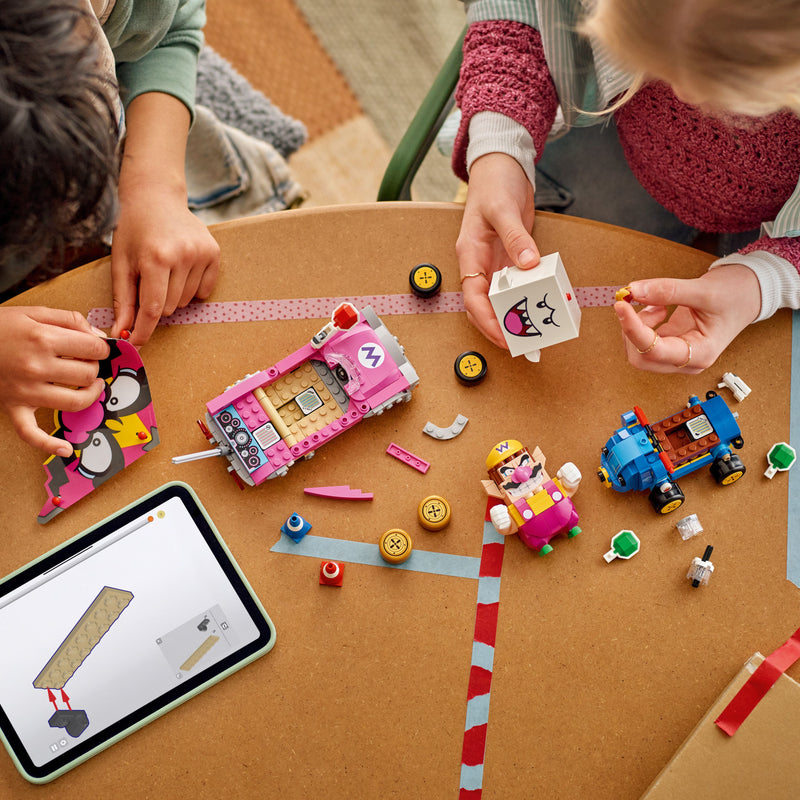 LEGO® (72038) Super Mario - Mario Kart™ – Wario & King Boo, Learning SPACE