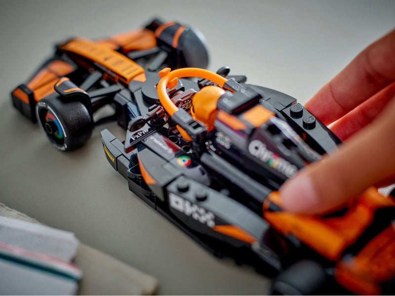 LEGO® 77251 – McLaren F1® Team MCL38 Race Car, Learning SPACE