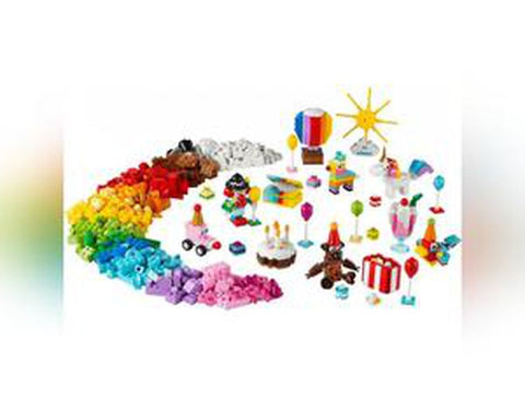 LEGO® Creative - Party Box-Early Education & Smart Toys-Additional Need, Engineering & Construction, Fine Motor Skills, Games & Toys, Gifts for 5-7 Years Old, Helps With, LEGO®, Primary Games & Toys, S.T.E.M, Teen Games-Learning SPACE