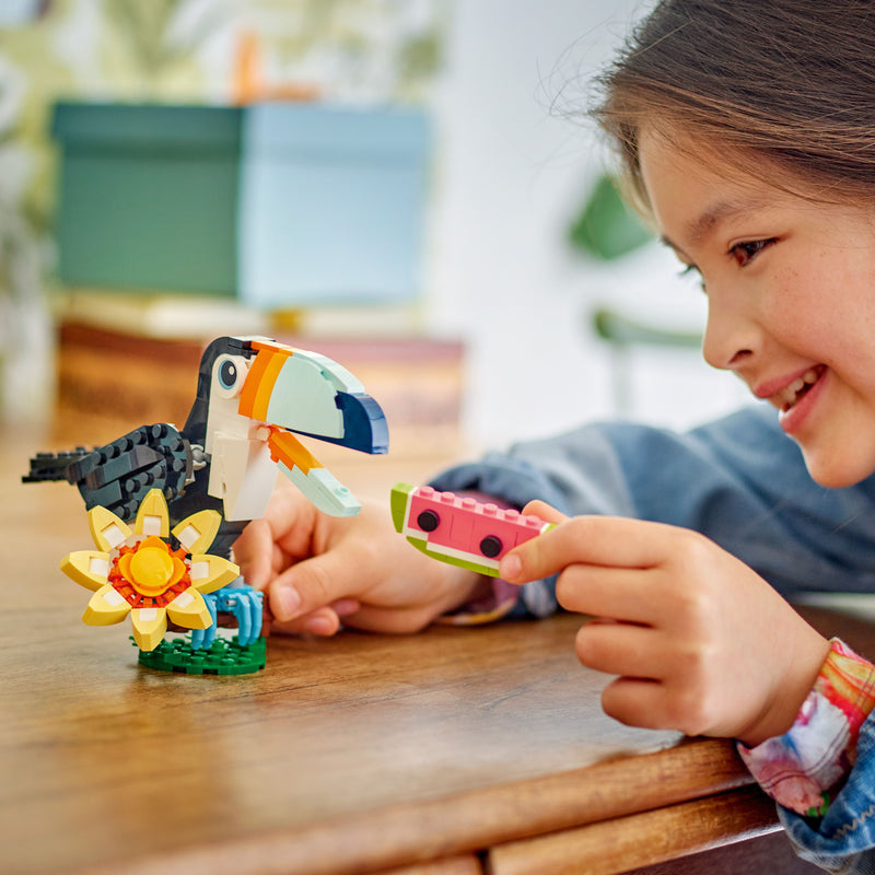 LEGO® Creator (31173) - Wild Animals: Tropical Toucan, Learning SPACE