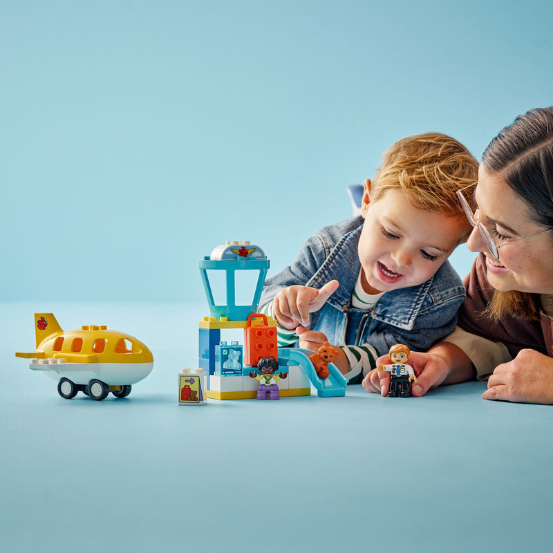 LEGO® DUPLO Town (10443) - First Time at the Airport, Learning SPACE