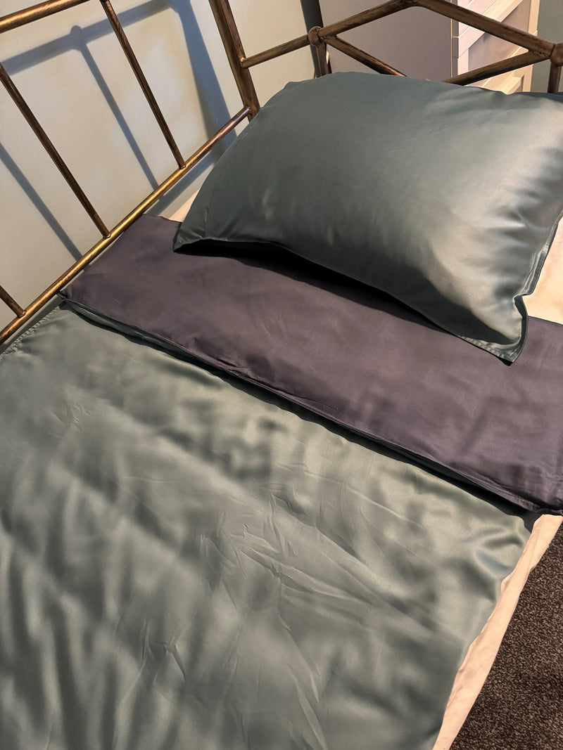 Lightweight Fabric Weighted Blanket - 3/4/5 kg (Grey/Green), Learning SPACE