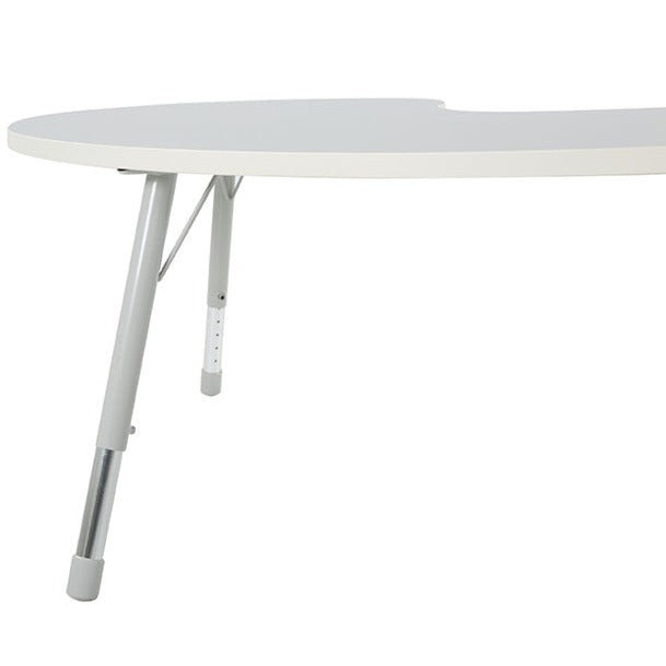 Modern Thrifty Flower Table, Learning SPACE