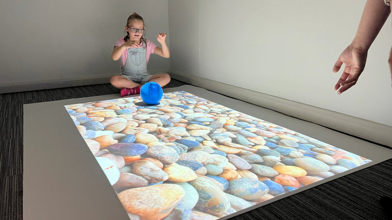 Omi Budii Interactive Projector with Bracket, Learning SPACE