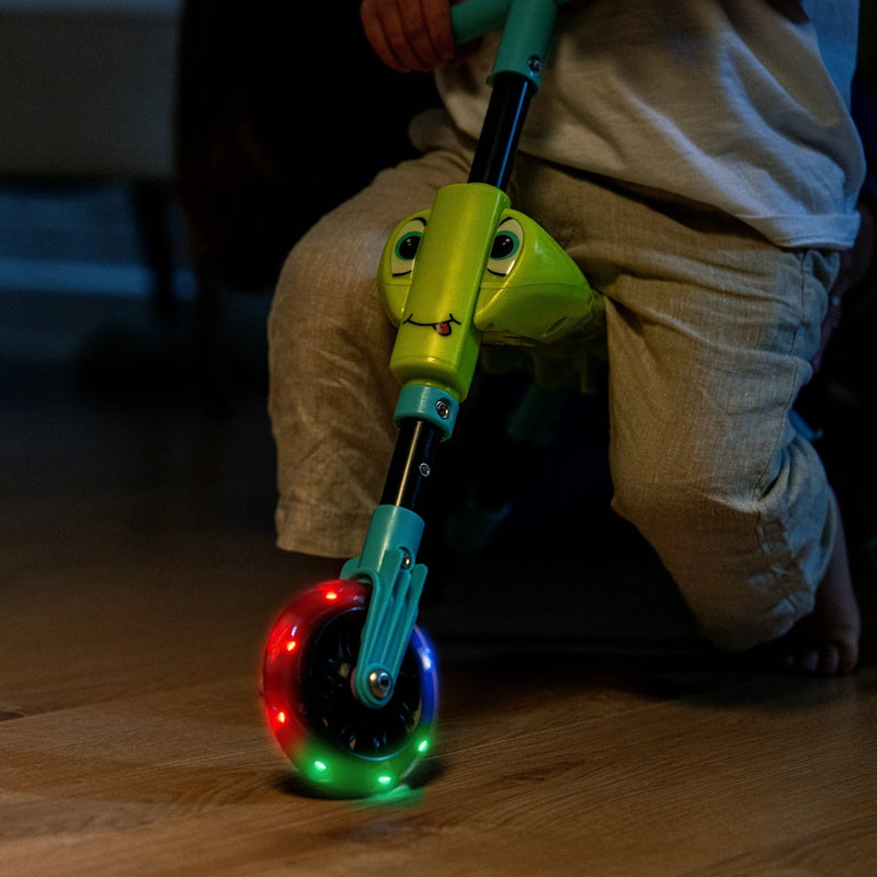 Scuttlebug Firefly Ride On, Learning SPACE