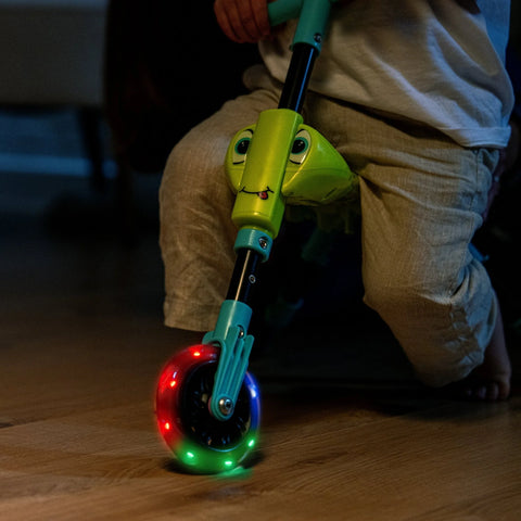 Scuttlebug Firefly Ride On, Learning SPACE