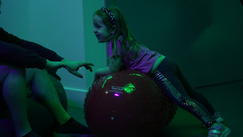 Sensoroll - Sensory Tactile Peanut Ball, Learning SPACE