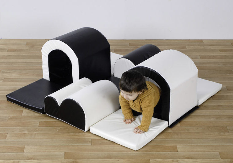 Toddler Tunnels And Bumps Set, Black/White Learning SPACE
