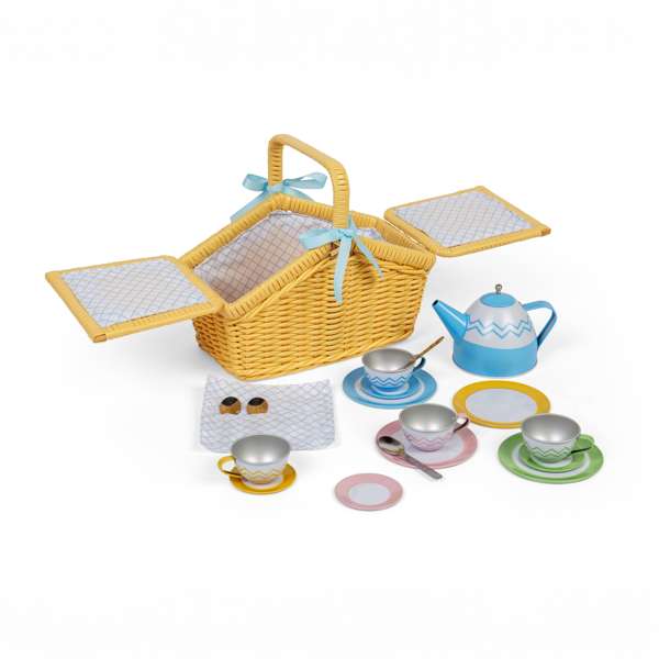 Toy Picnic Set in Yellow Basket, Learning SPACE