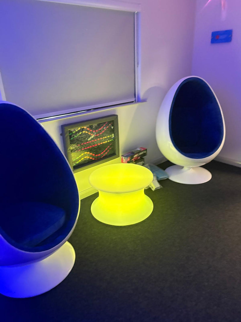 Retro Egg Pod Chair, Learning SPACE