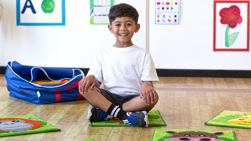 Zoo Conservation™ 30 Mini Placement Carpets with Holdall, Learning SPACE