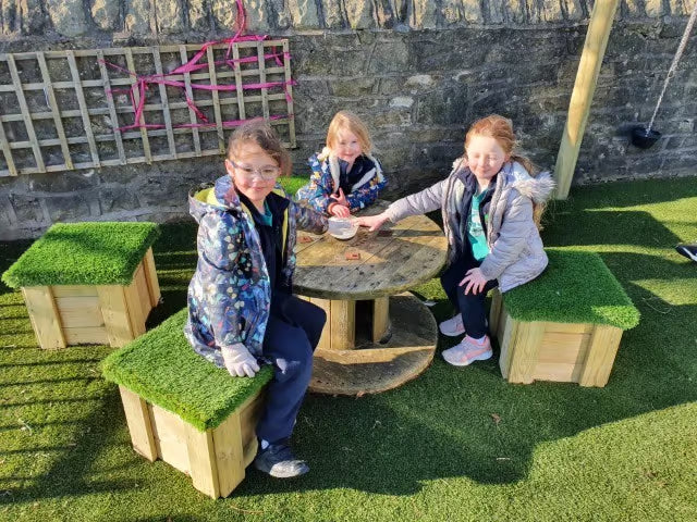 Moveable Artificial Grass-Topped Seat Package, Learning SPACE