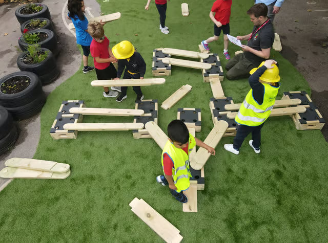 Sports Premium Playground Explorer Set, Learning SPACE