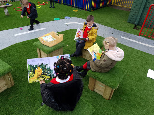 Moveable Artificial Grass-Topped Seat Package, Learning SPACE